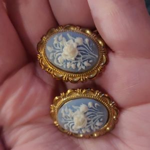 Vintage women earrings